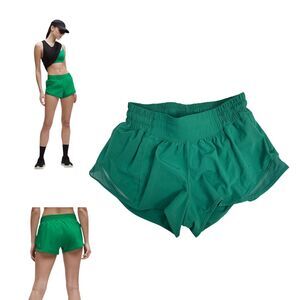 Lululemon Hotty Hot Hight-Rise Lined Short 2.5" Raceway Green Size 4